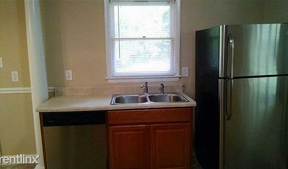 6153 contin. kitchen 2