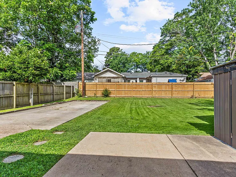 507 Grahamwood Dr — Photo 21