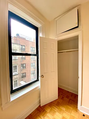 Rented by City & Suburban | media 41