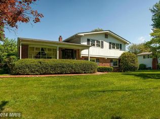 9210 Victoria Dr, Ellicott City, MD 21042