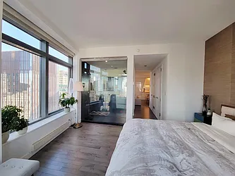Sold by E Realty International Corp
