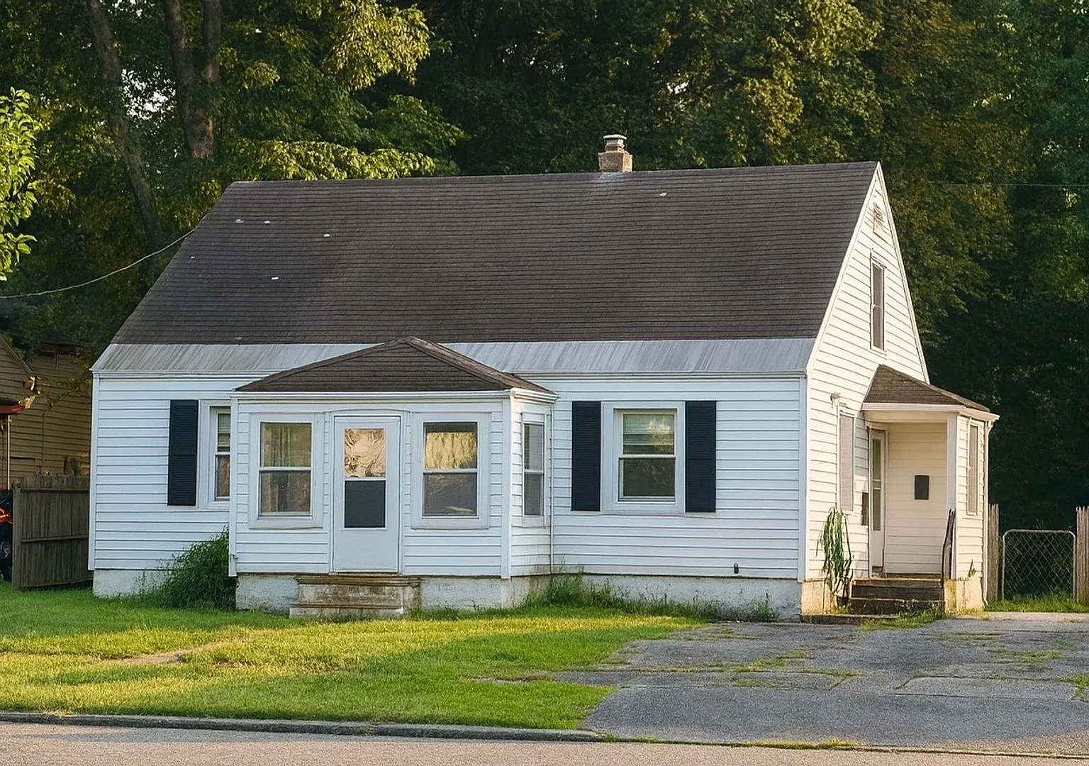 3 Bed 1 Bath Rental On Millbrook Road — Photo 1