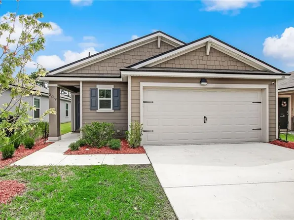 209 Teakwood Dr, Saint Marys, GA 31558