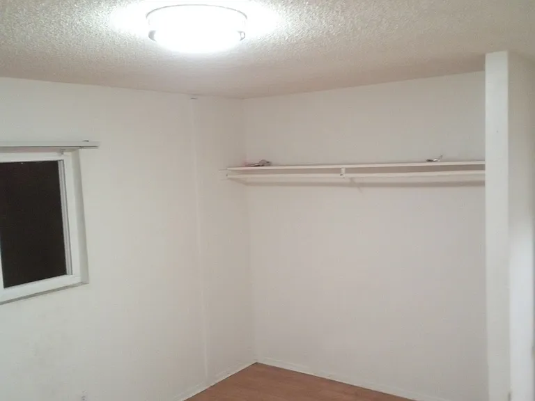 11941 Lee Ave #7 — Photo 10