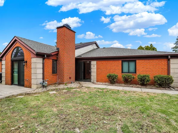 9242 Golden Leaf Way, Indianapolis, IN 46260