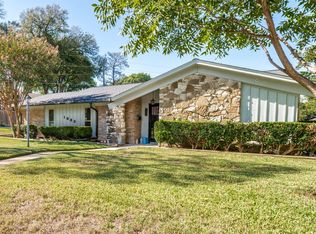 1633 Hanging Cliff Dr, Dallas, TX 75224