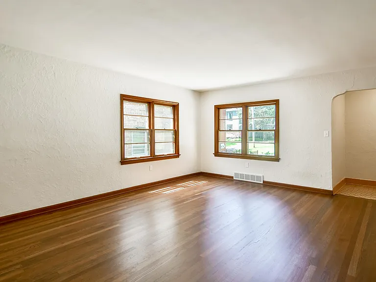 207 Rome Ave — Photo 12