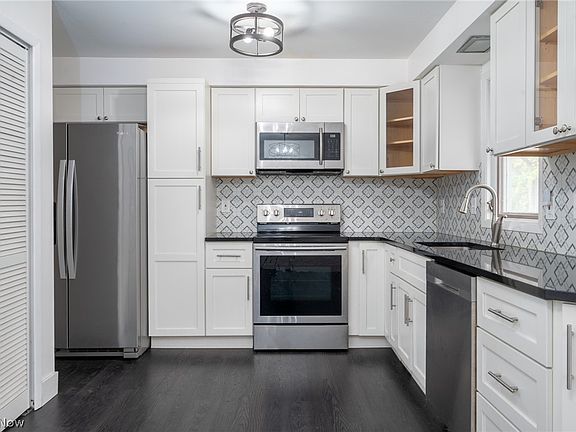 2nd image of 4859 Delevan Dr