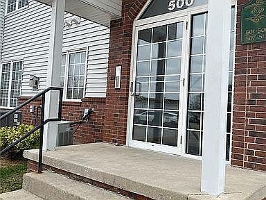 2nd image of 1355 SE Florence Dr APT 506