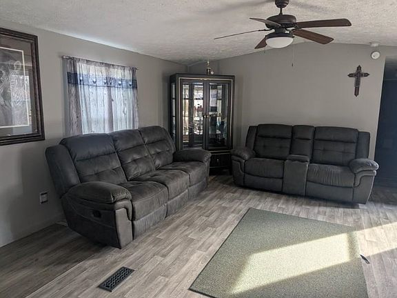 2nd image of 260 Buck Branch Rd
