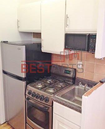 3rd image of 515 W 46th St APT 2B