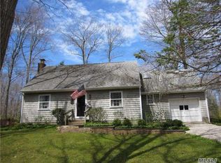 10 Bowditch Rd, Shelter Island, NY 11964