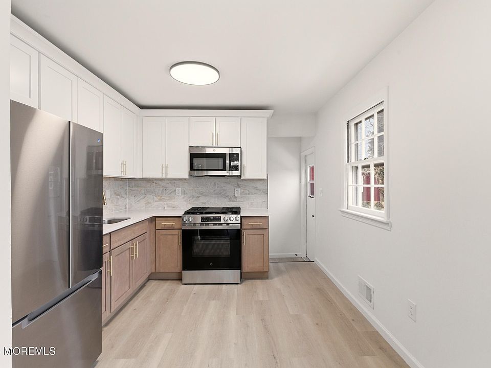 1st image of 1041 Mulberry Pl