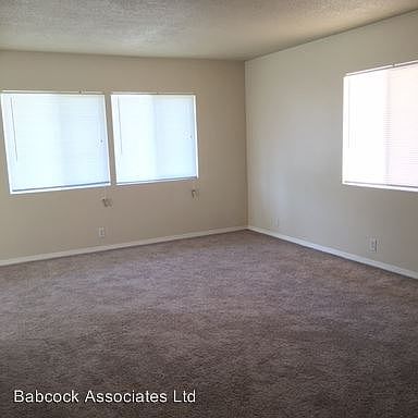 2nd image of 4027 W 137th St