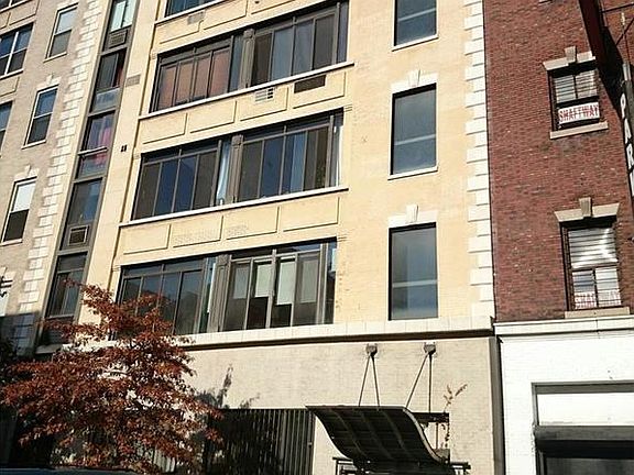 5th image of 415 W 55th St APT 2D