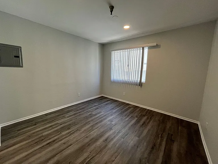 4378 Sepulveda Blvd — Photo 51