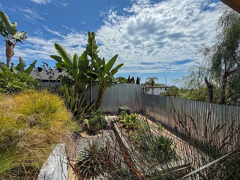 1718 Legaye Dr — Photo 28