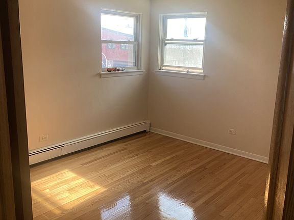 4th image of 5600 S Narragansett Ave APT 3E
