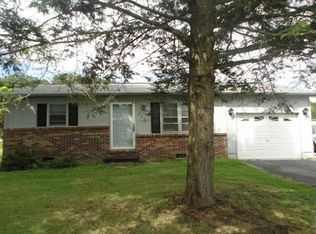 220 Hurley Hollow Rd, Elizabethton, TN 37643