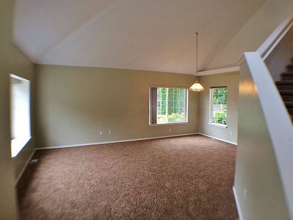 3rd image of 5015 NW Francis Dr