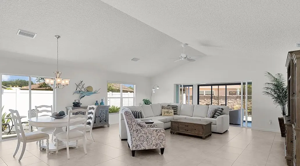3 bed, 1851 sqft, $3,500 — Photo 3