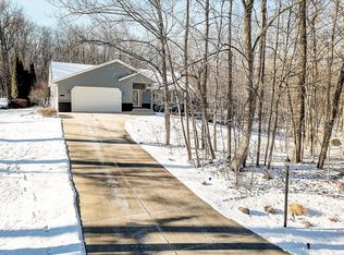 8281 S 20th St, Oak Creek, WI 53154