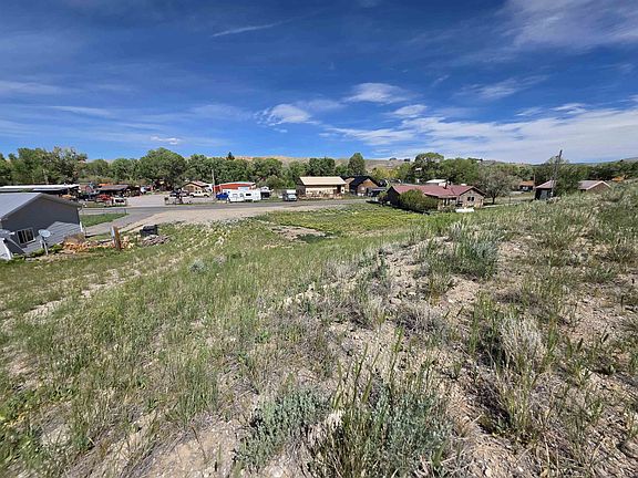 5th image of Horsecreek Rd