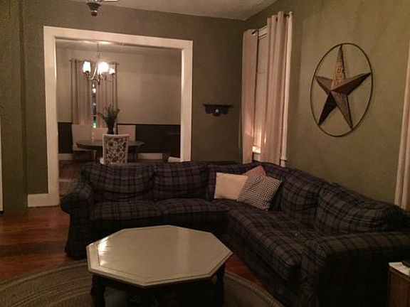 3rd image of 507 N Michigan Ave