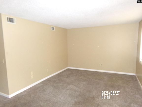 3rd image of 152 Lionsgate Dr
