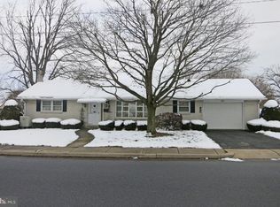 527 N Chestnut St, Fleetwood, PA 19522