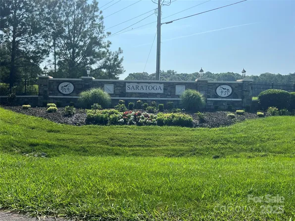 1501 Trotter Cir, Mount Pleasant, NC 28124