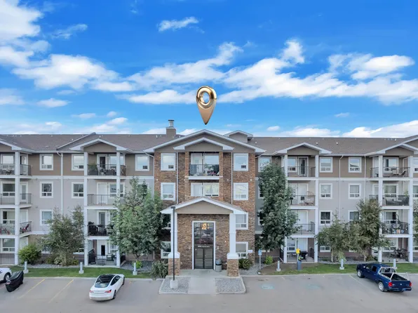 9351 Simpson Dr NW #3302, Edmonton, AB T6R 0N4