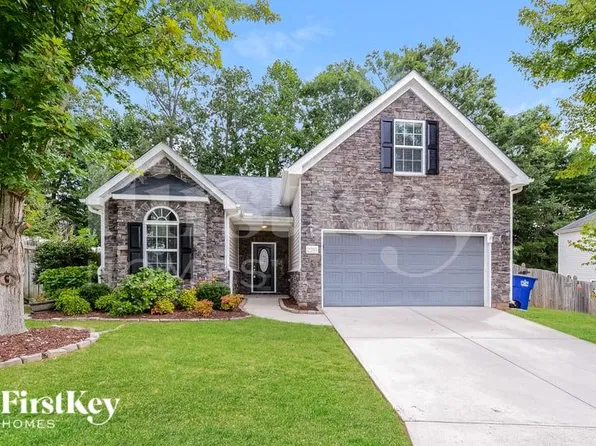 2288 Waverly Dell Dr, Winston Salem, NC 27127