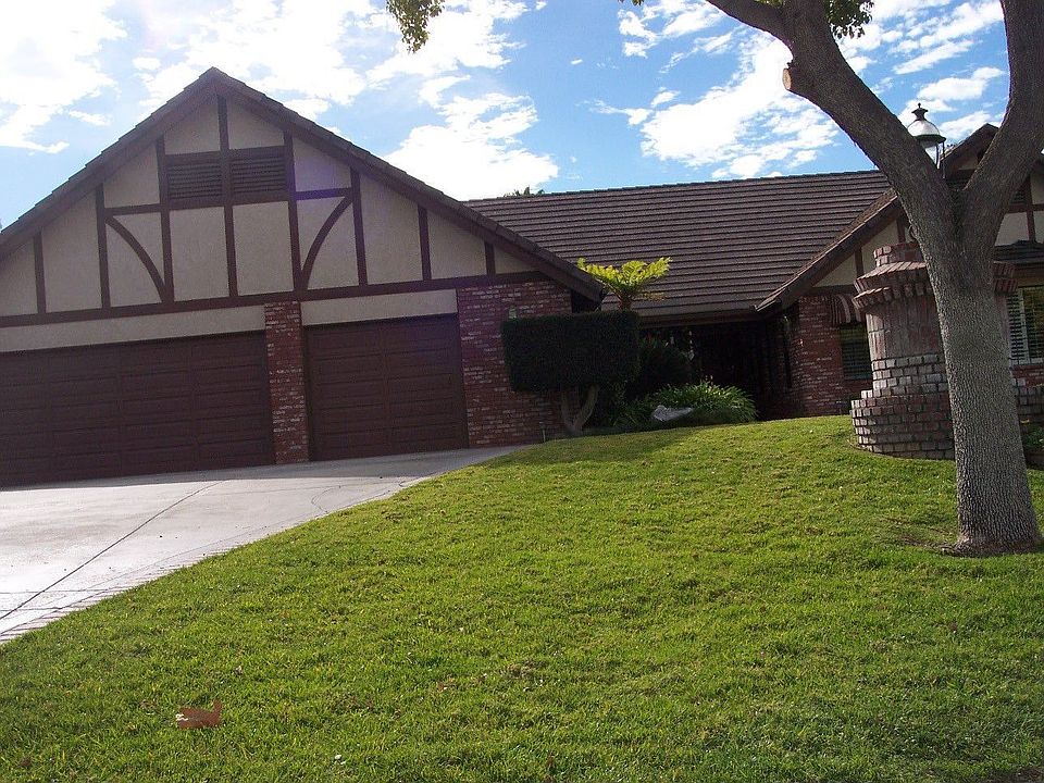 Courtesy of Mary Ann Mallory Park Place Realty