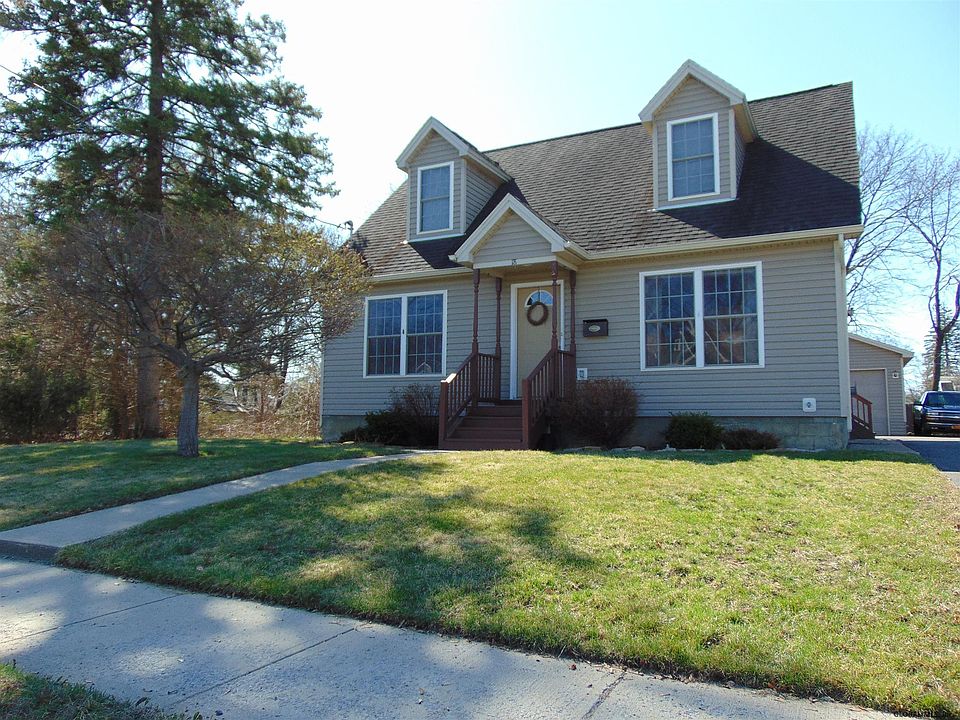 1st image of 18 Jackson Ave
