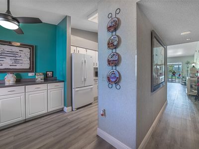 7395 N Devon Drive #206, Tamarac, FL, 33321