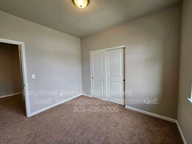 16992 NW Tristan St — Photo 37