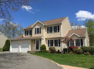 27 Edwin Ln, Thomaston, CT 06787