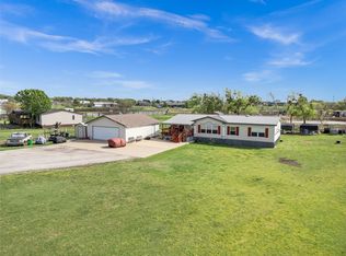 8424 County Road 1010, Joshua, TX 76058