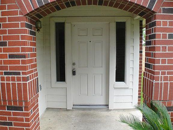 3rd image of 7103 Muddobber Ln