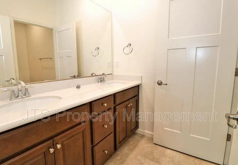 5122 Mossy Stone Way — Photo 67