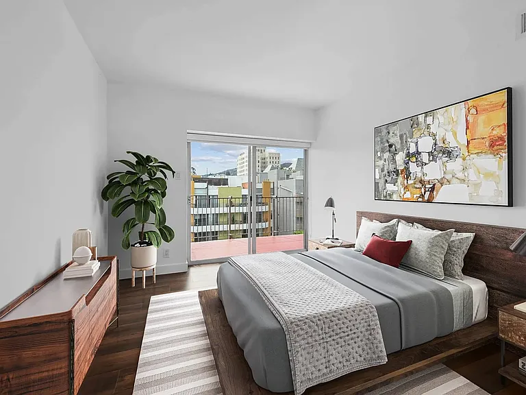 336 E 8th St — Photo 7