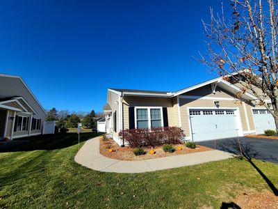 126 Rogerson Xing #126, Uxbridge, MA, 01569