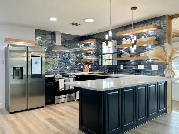 119 Jeffrey Cir, Gun Barrel City, TX 75156