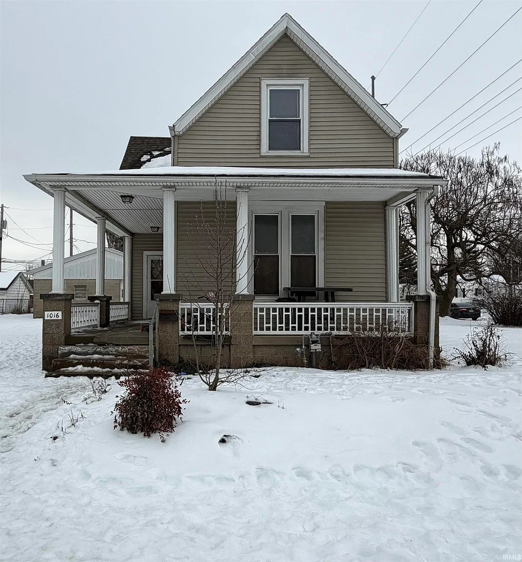 1016 Henning Ave photo 1
