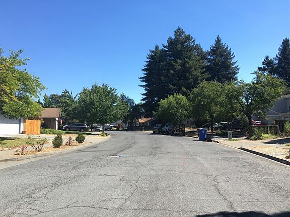 5th image of 4032 Tokay Dr