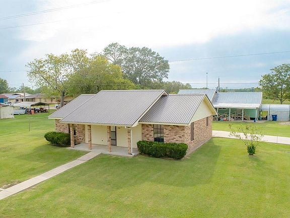 2nd image of 314 Kollitz St