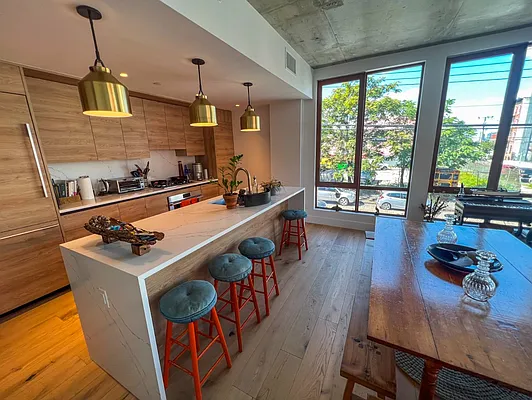 Rented by Realty Collective | media 1