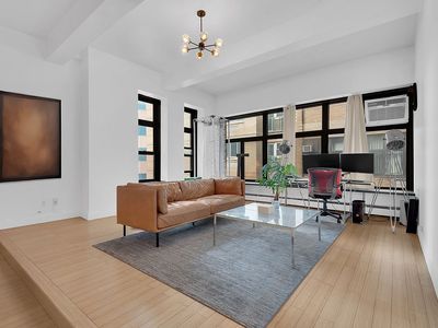 529 W 42nd St APT 6M, New York, NY, 10036