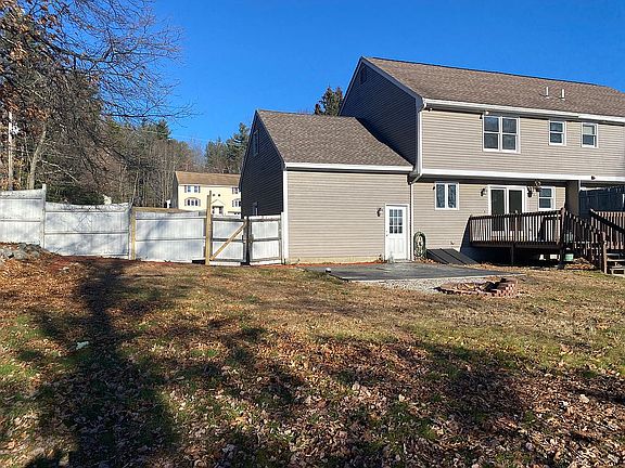 4th image of 13 Lenny Ln #A